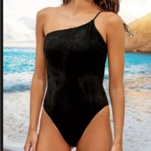 VIX BY PAULA HERMANNY
Scales Ana One-Piece Swimsuit Sz M